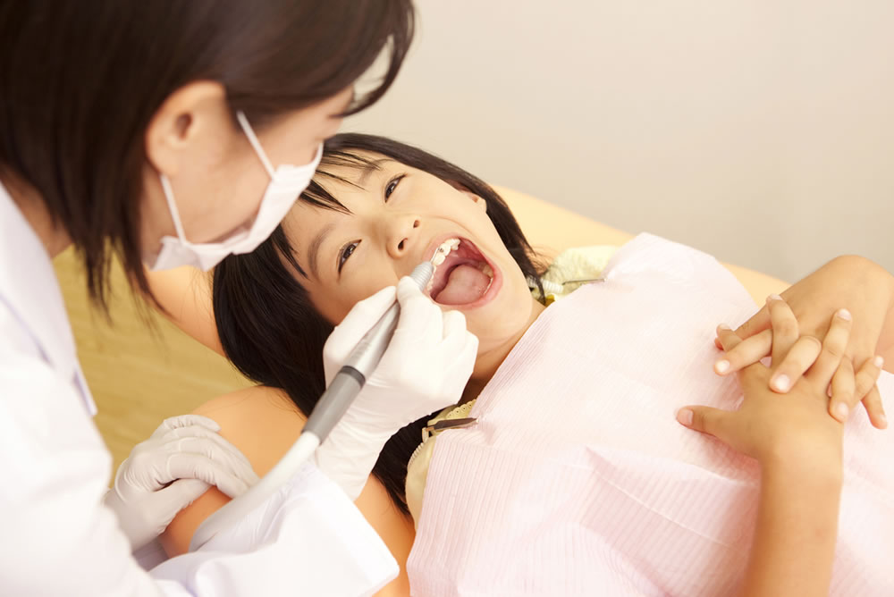 小児歯科治療法